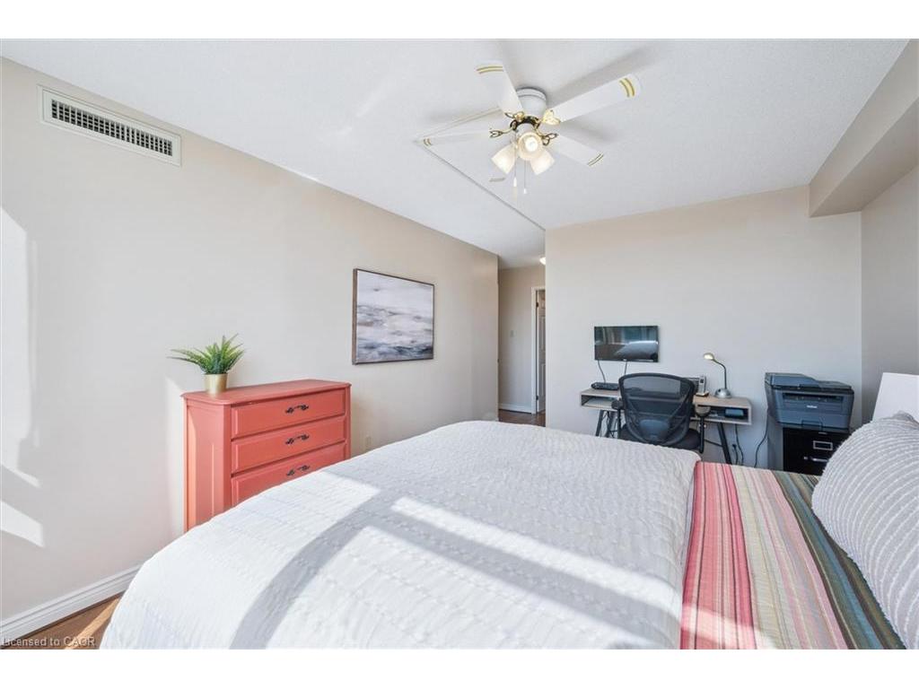 









4


Willow

Street, 903,
Waterloo,




ON
N2J 4S2

