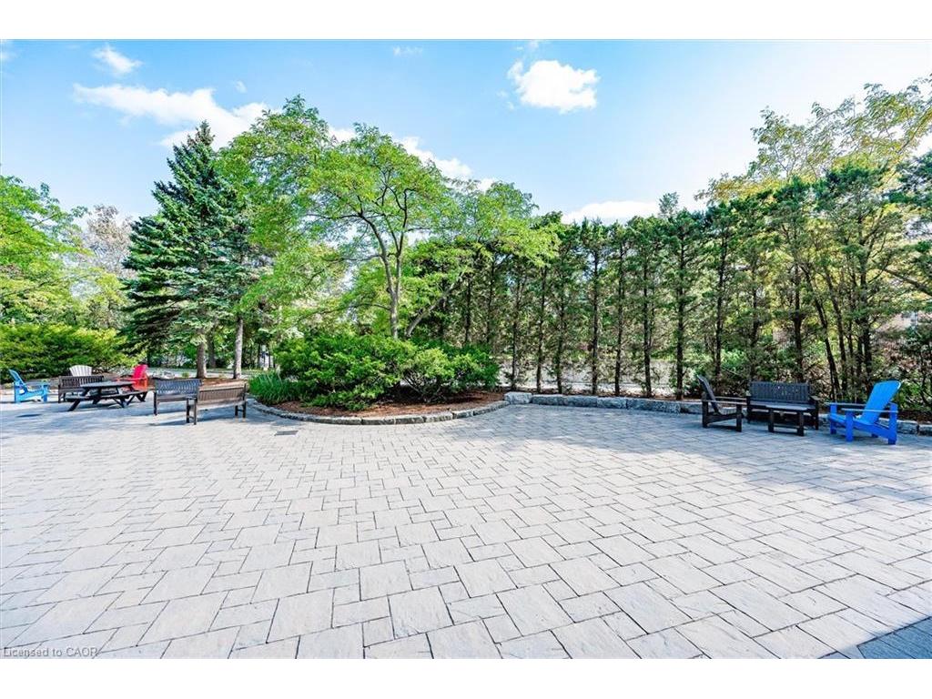 









4


Willow

Street, 903,
Waterloo,




ON
N2J 4S2

