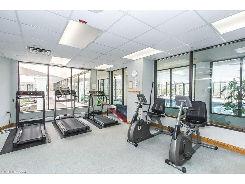









4


Willow

Street, 903,
Waterloo,




ON
N2J 4S2

