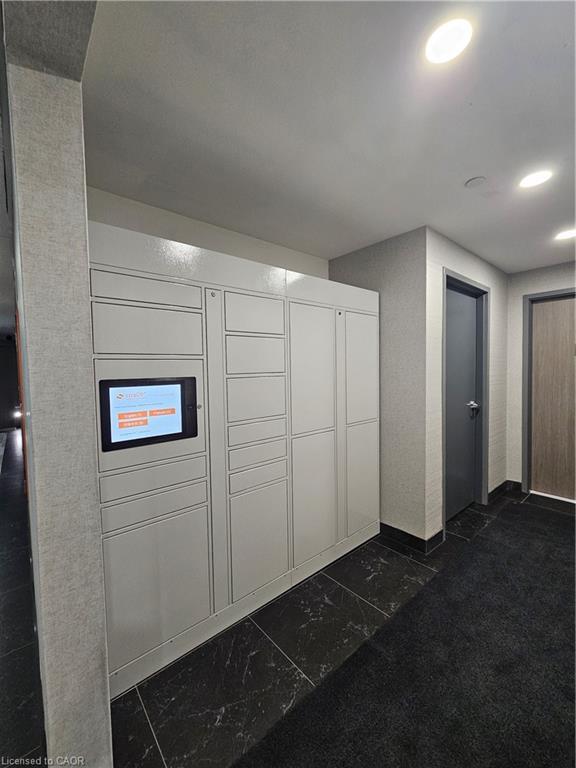 









1434


Highland

Road West, 603,
Kitchener,




ON
N2N 0C8

