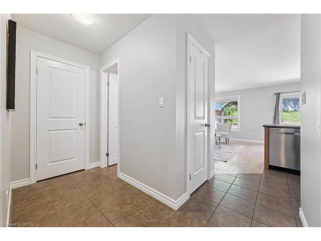 









158


Kemp

Crescent,
Guelph,




ON
N1E 0K1

