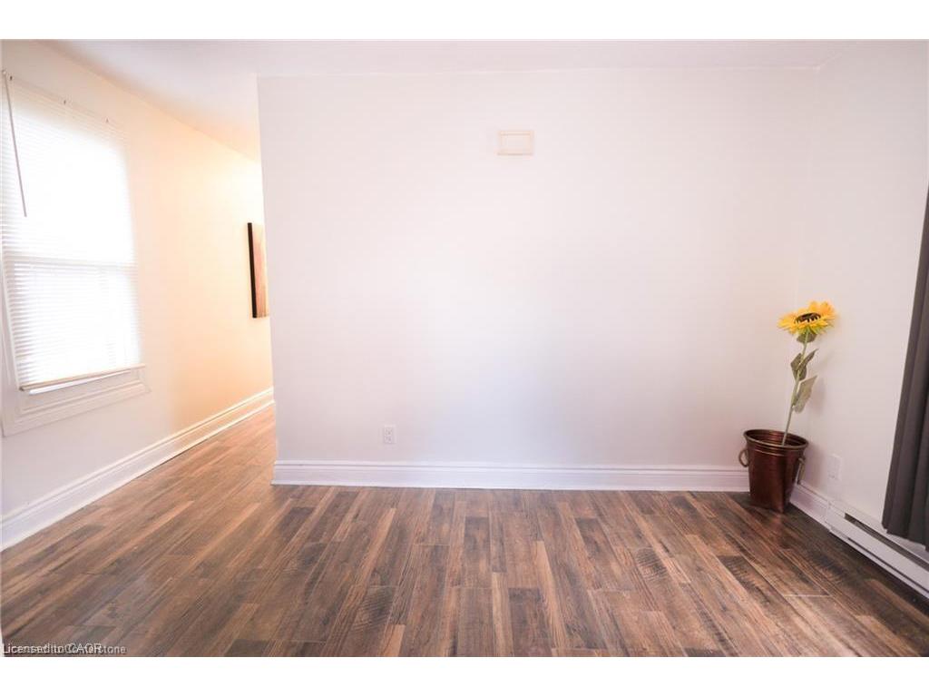 









11


Perry

Street,
St. Catharines,




ON
L2R 1K7

