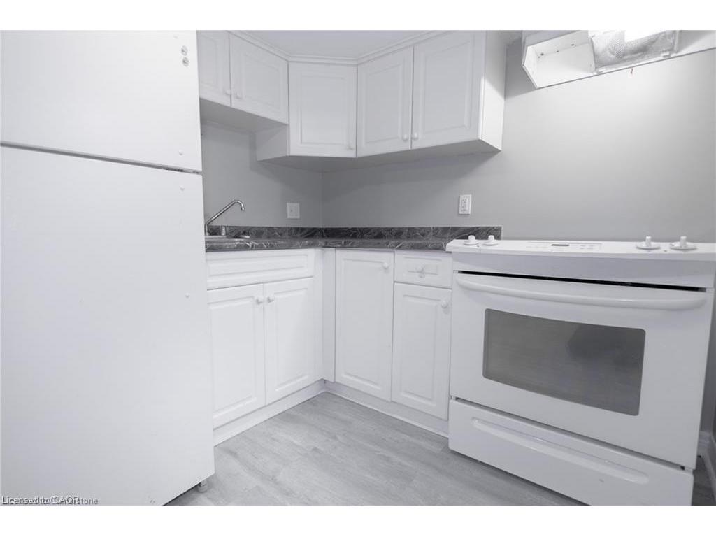 









11


Perry

Street,
St. Catharines,




ON
L2R 1K7

