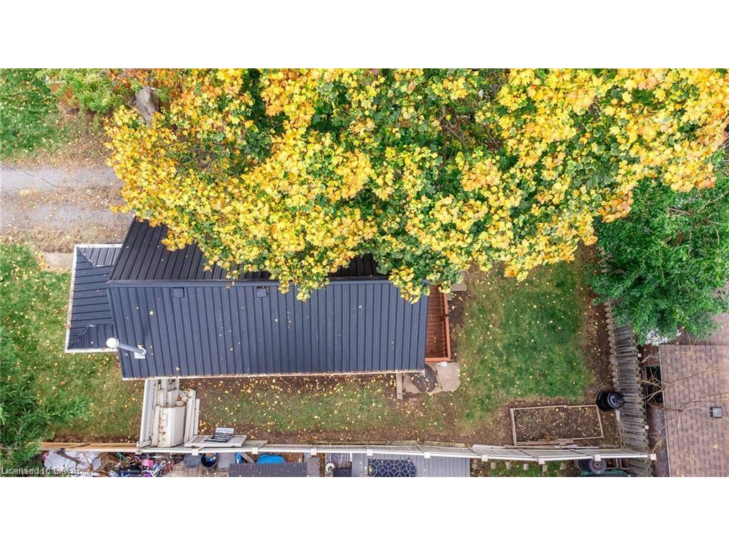 









11


Perry

Street,
St. Catharines,




ON
L2R 1K7

