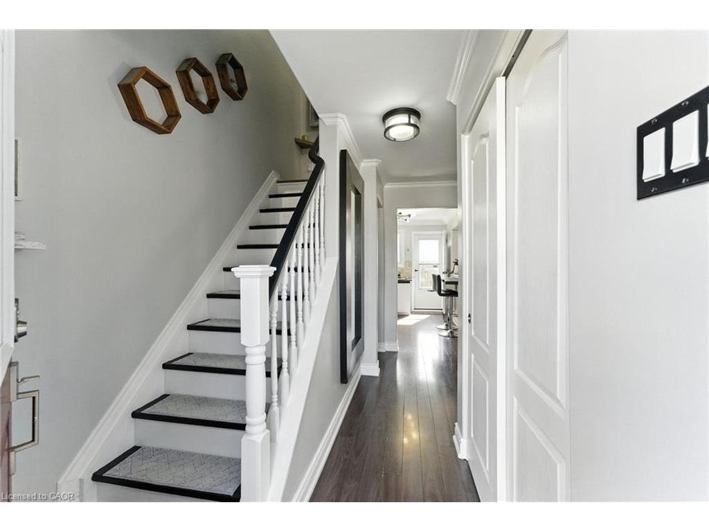 









1350


Limeridge

Road East, 69,
Hamilton,




ON
L8W 1L6

