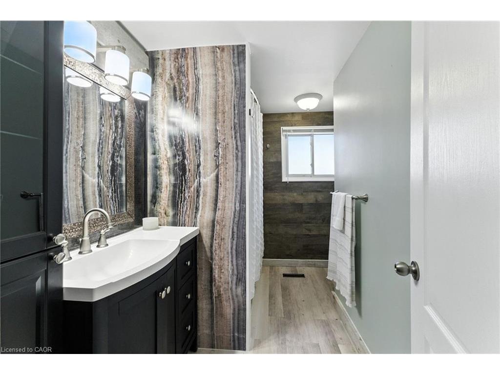 









1350


Limeridge

Road East, 69,
Hamilton,




ON
L8W 1L6

