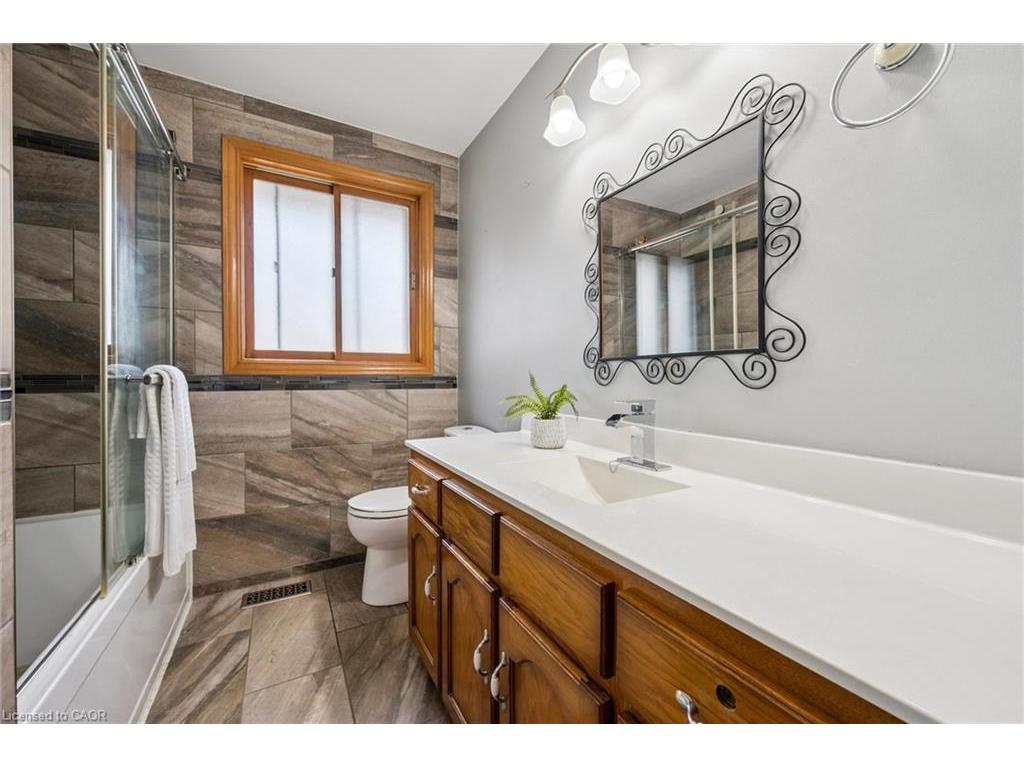 









28


Wimbledon

Road,
Guelph,




ON
N1H 7N1

