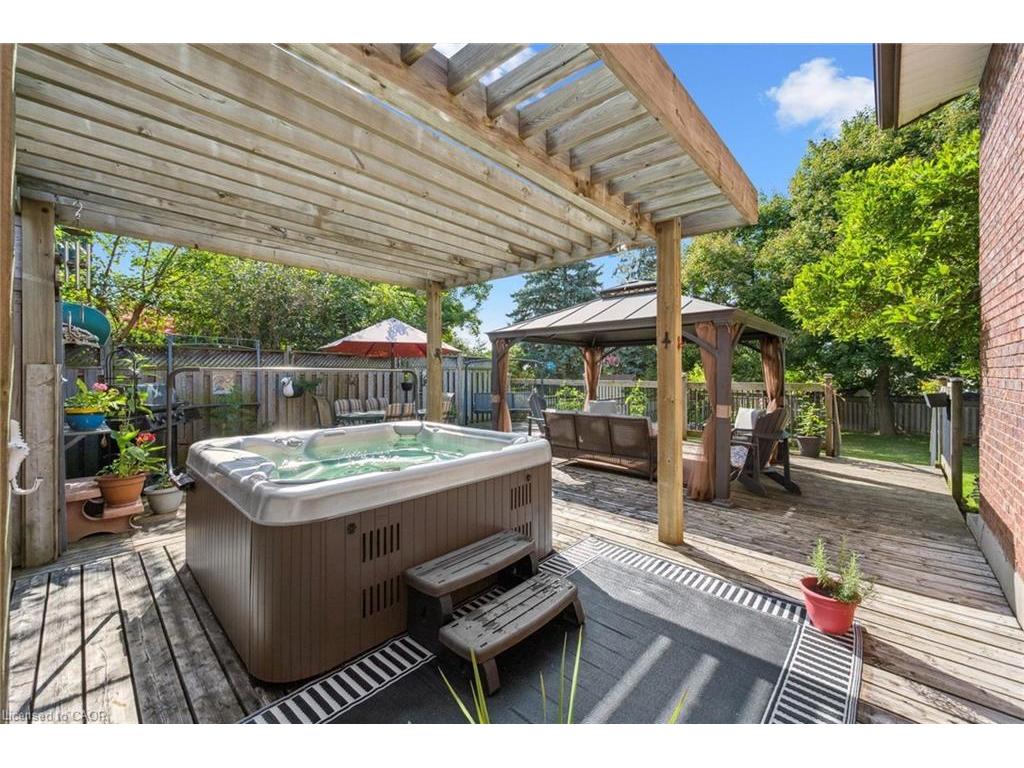 









28


Wimbledon

Road,
Guelph,




ON
N1H 7N1

