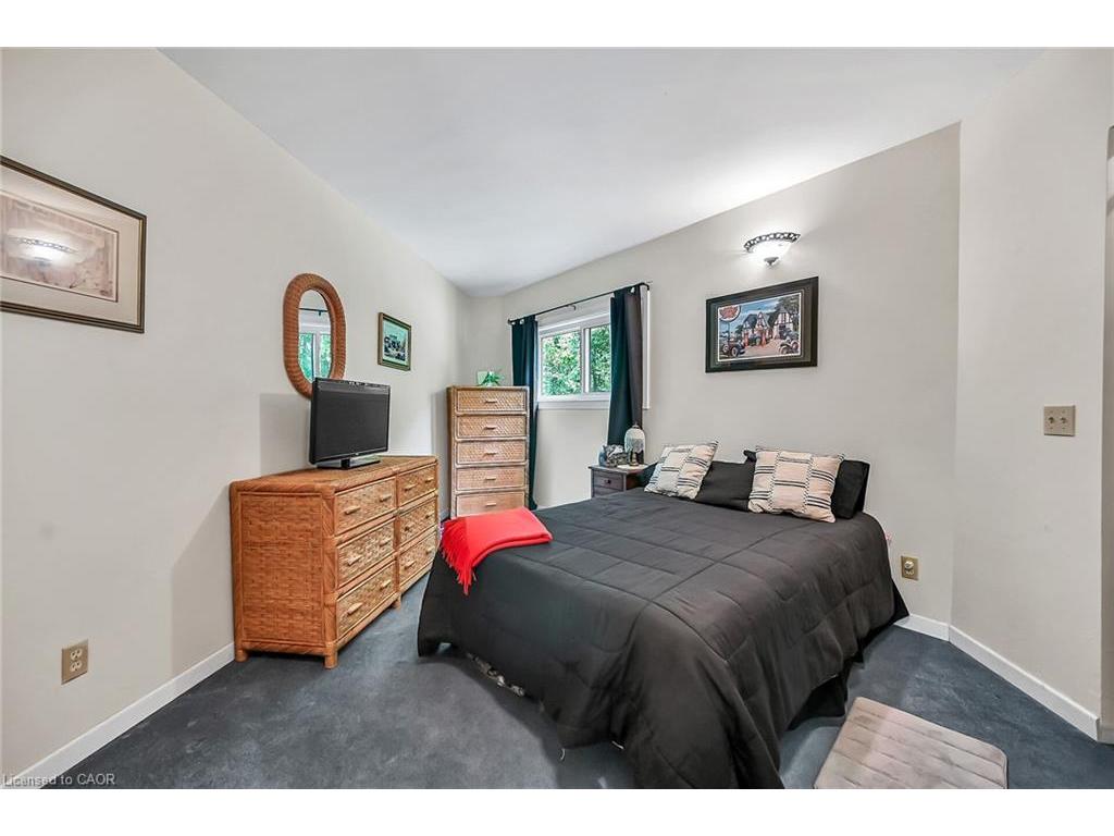 









35


Little

Road,
Cayuga,




ON
N0A 1E0

