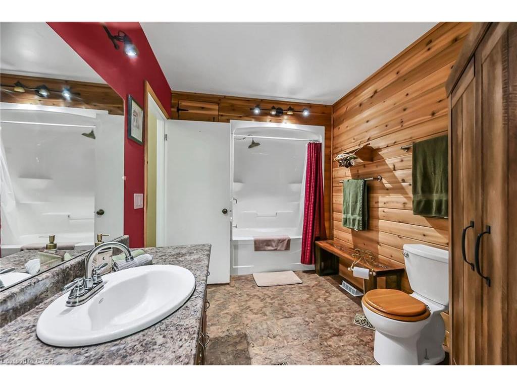 









35


Little

Road,
Cayuga,




ON
N0A 1E0

