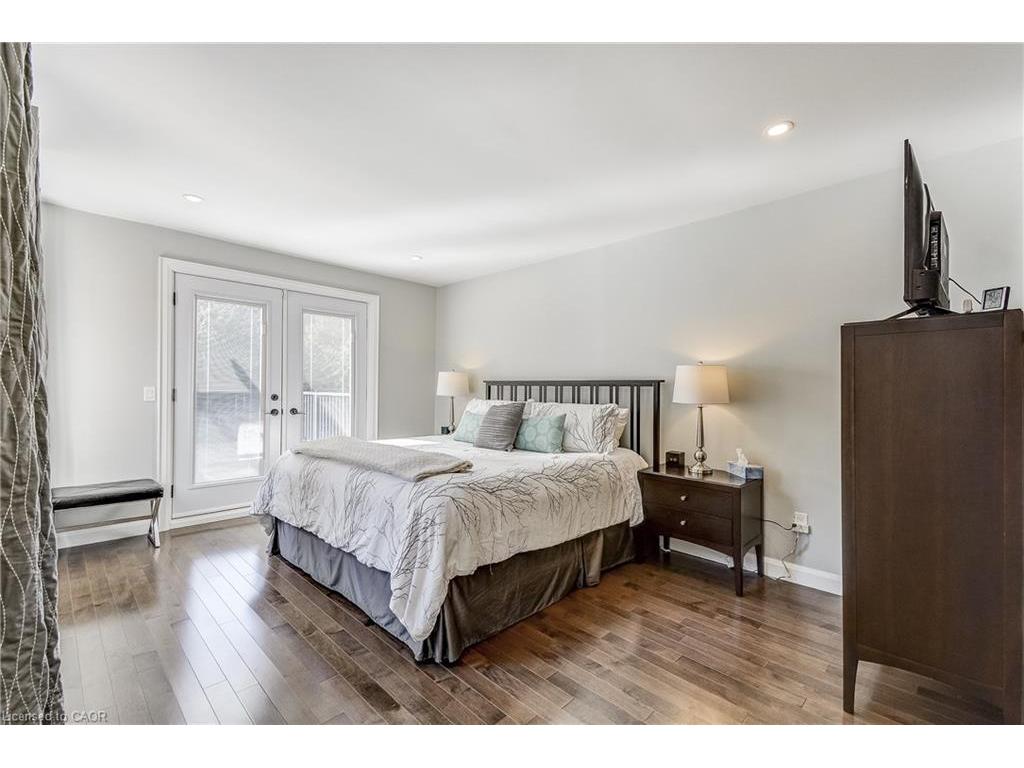 









27


Morrison Creek

Crescent,
Oakville,




ON
L6H 4C3

