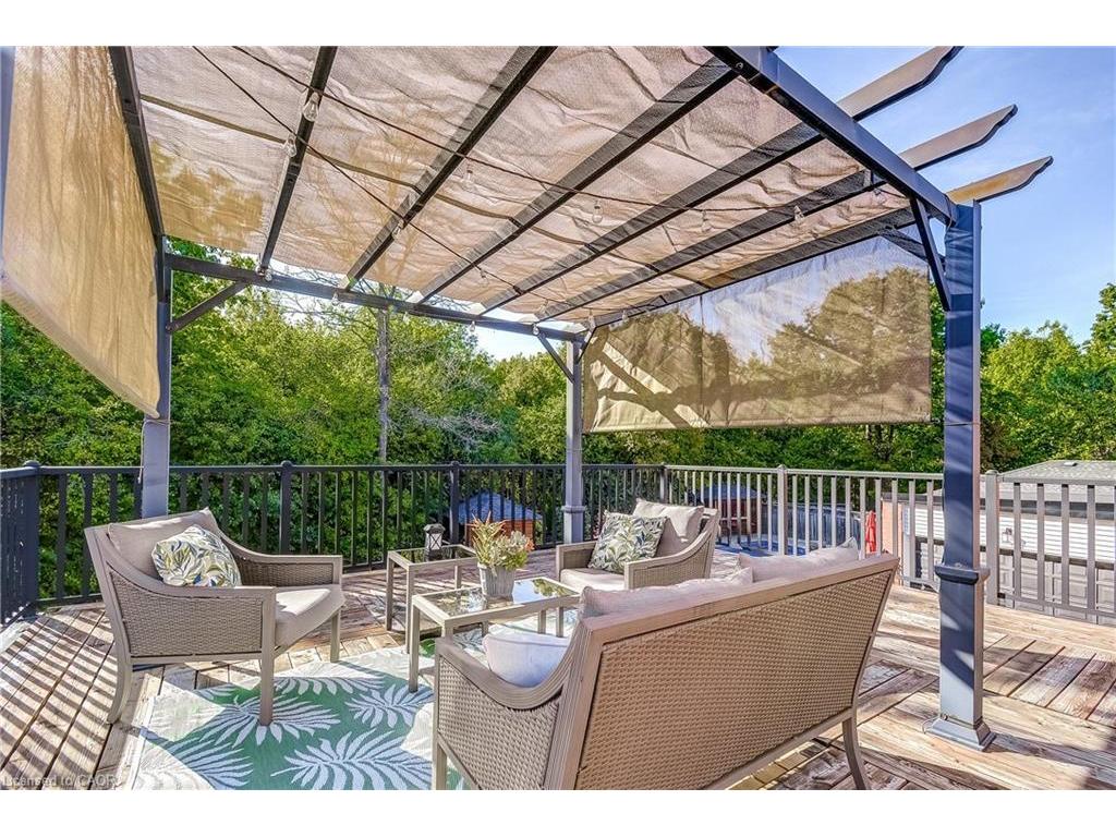 









27


Morrison Creek

Crescent,
Oakville,




ON
L6H 4C3

