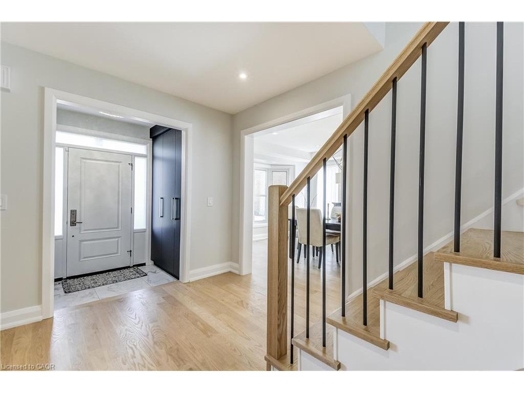 









27


Morrison Creek

Crescent,
Oakville,




ON
L6H 4C3

