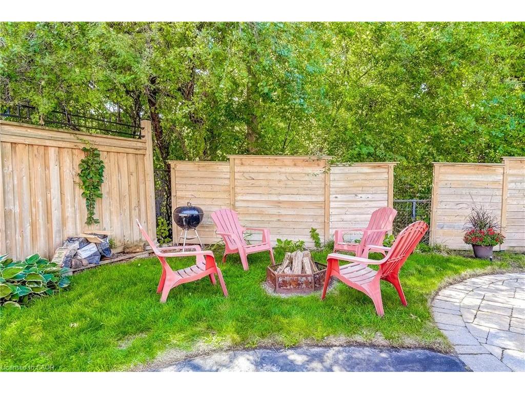 









27


Morrison Creek

Crescent,
Oakville,




ON
L6H 4C3

