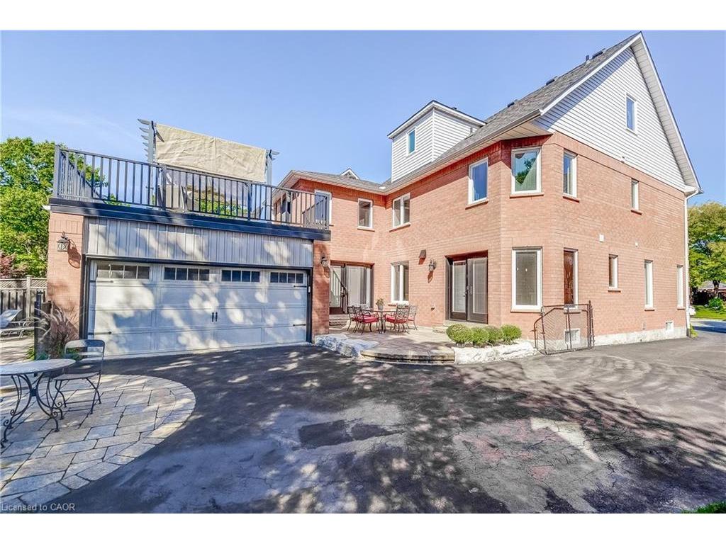 









27


Morrison Creek

Crescent,
Oakville,




ON
L6H 4C3

