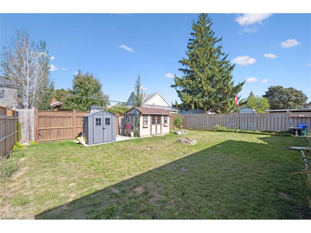 









18


Cambridge

Avenue, Lower,
Kitchener,




ON
N2B 1N4

