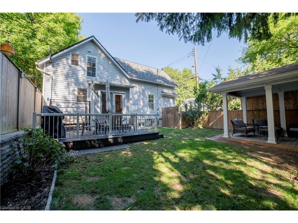 









12


Maple

Avenue,
Hamilton,




ON
L8G 2N9

