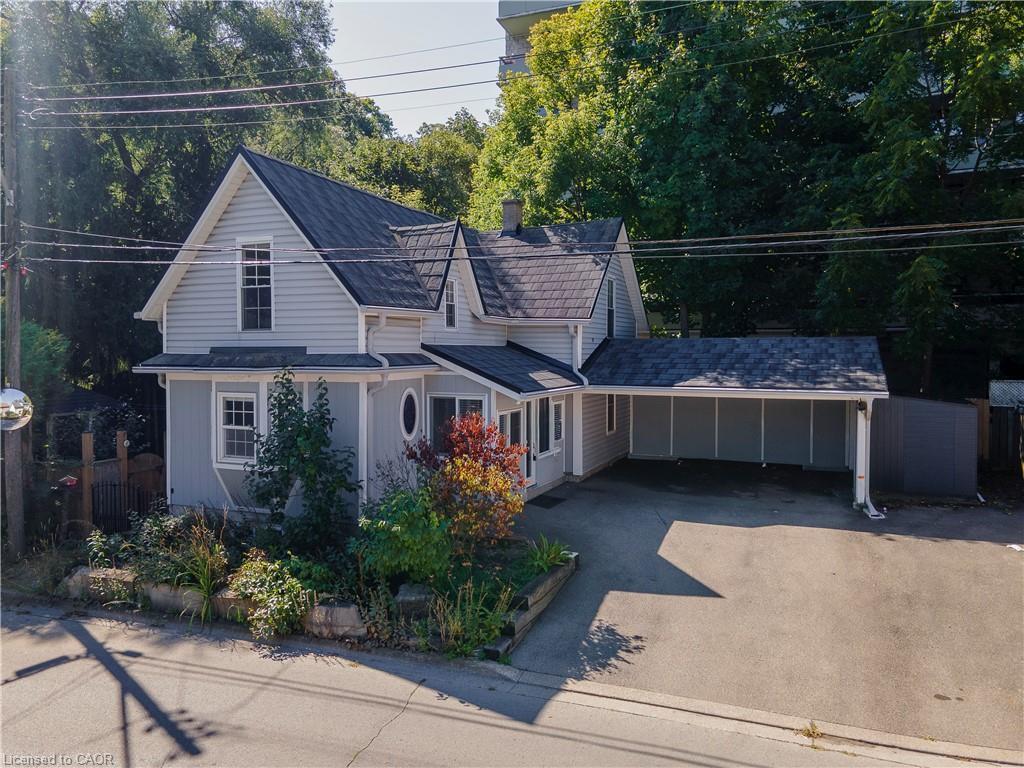 









12


Maple

Avenue,
Hamilton,




ON
L8G 2N9

