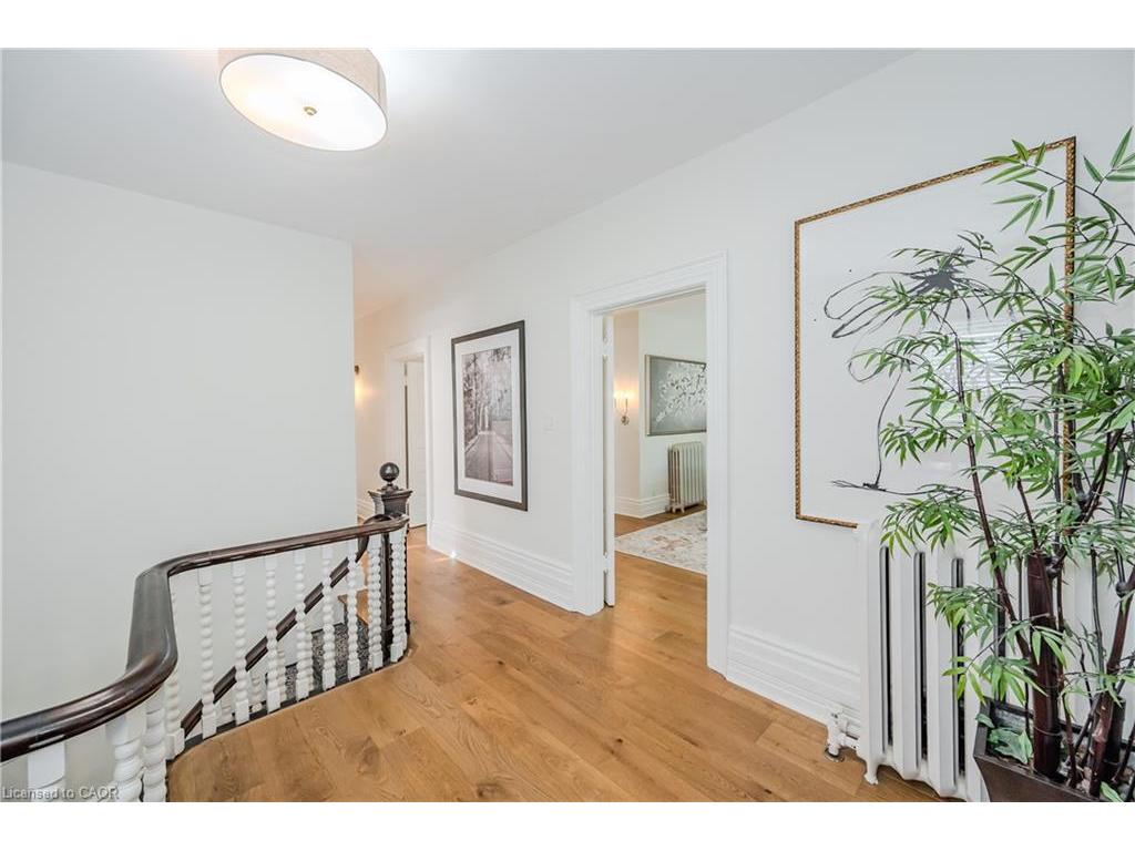 









138


Dublin

Street North,
Guelph,




ON
N1H 4N7

