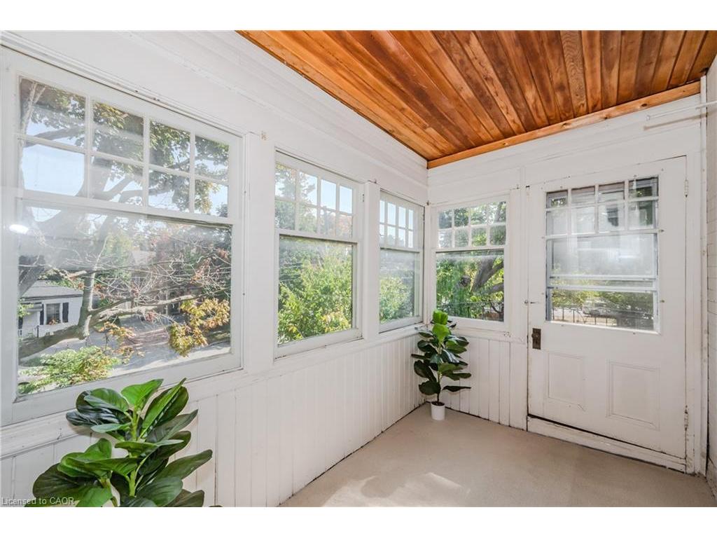 









138


Dublin

Street North,
Guelph,




ON
N1H 4N7

