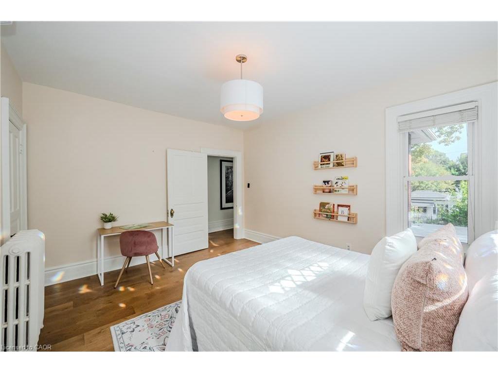 









138


Dublin

Street North,
Guelph,




ON
N1H 4N7

