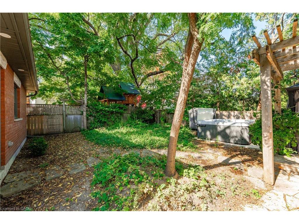 









138


Dublin

Street North,
Guelph,




ON
N1H 4N7

