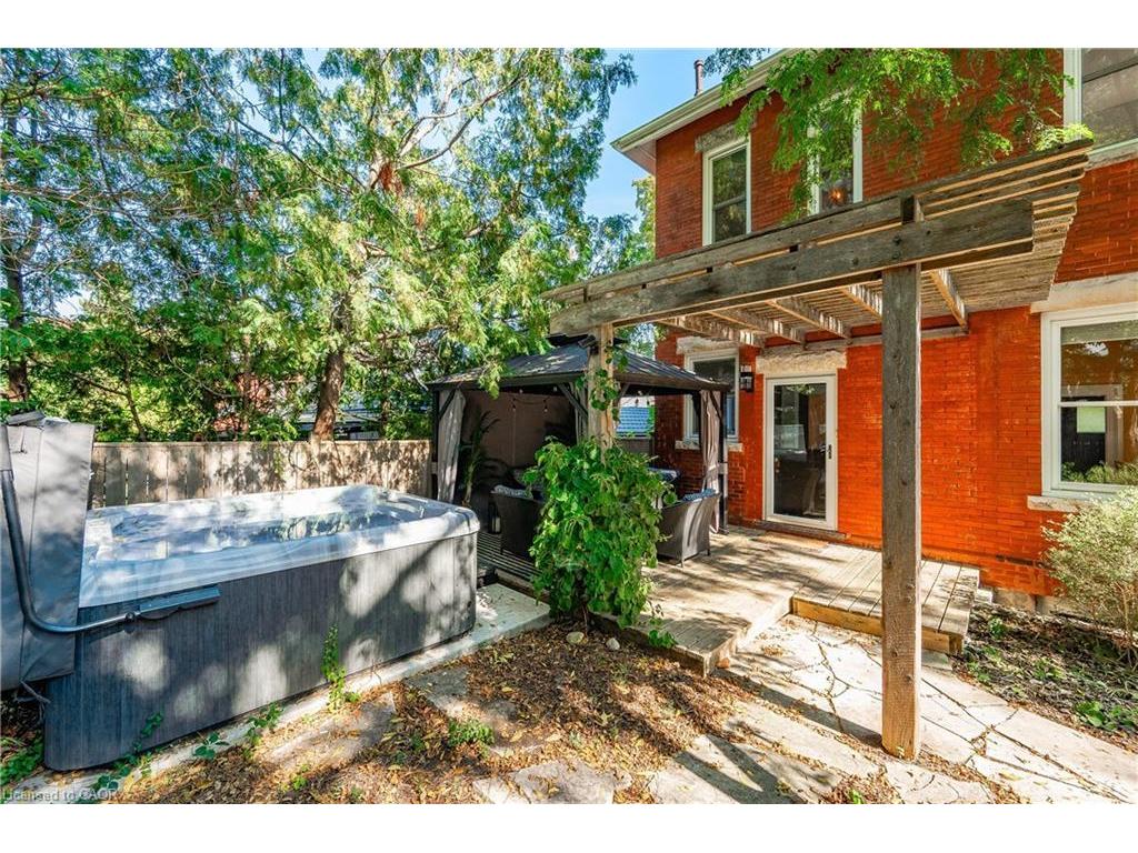 









138


Dublin

Street North,
Guelph,




ON
N1H 4N7

