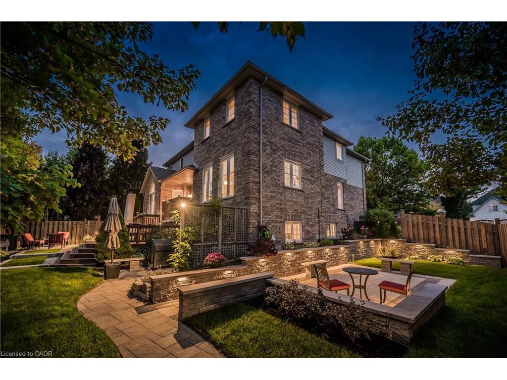 









867


Creekside

Drive,
Waterloo,




ON
N2V 2S7

