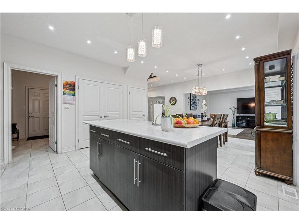 









77


Eaglecrest

Street,
Kitchener,




ON
N2K 4K1


