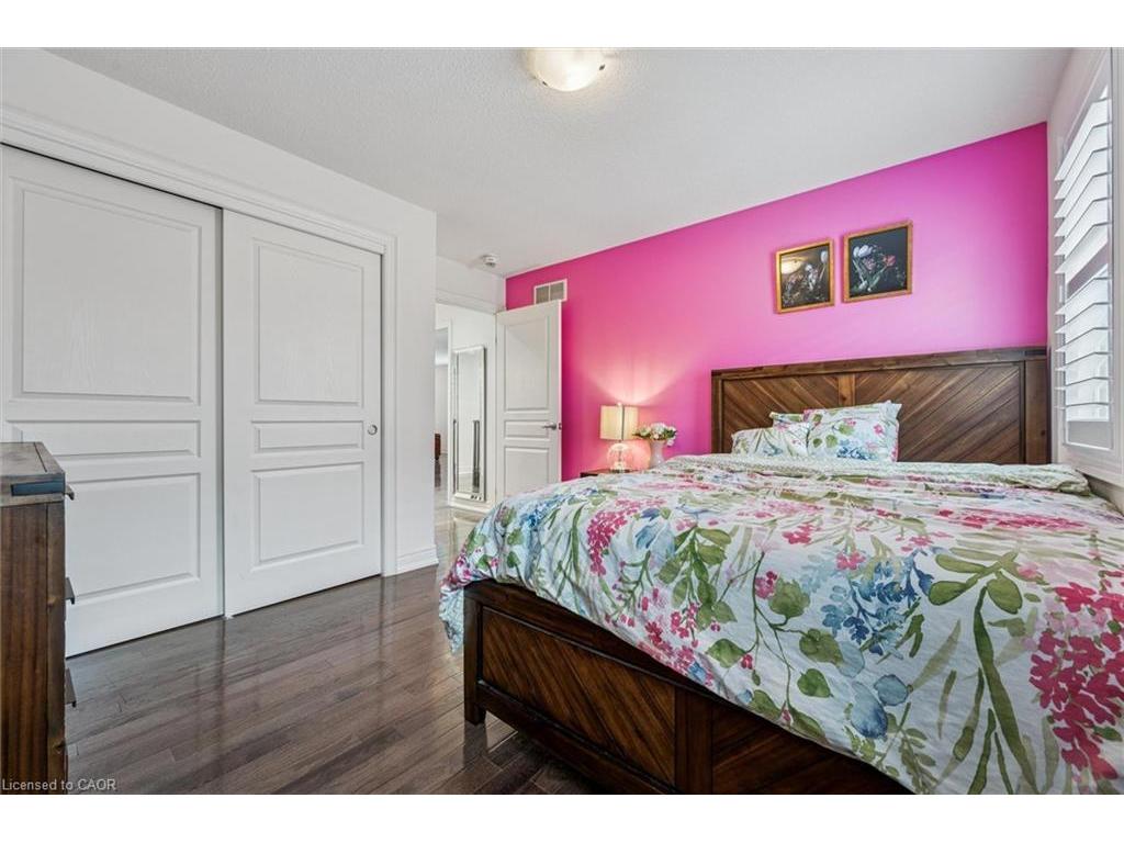 









77


Eaglecrest

Street,
Kitchener,




ON
N2K 4K1

