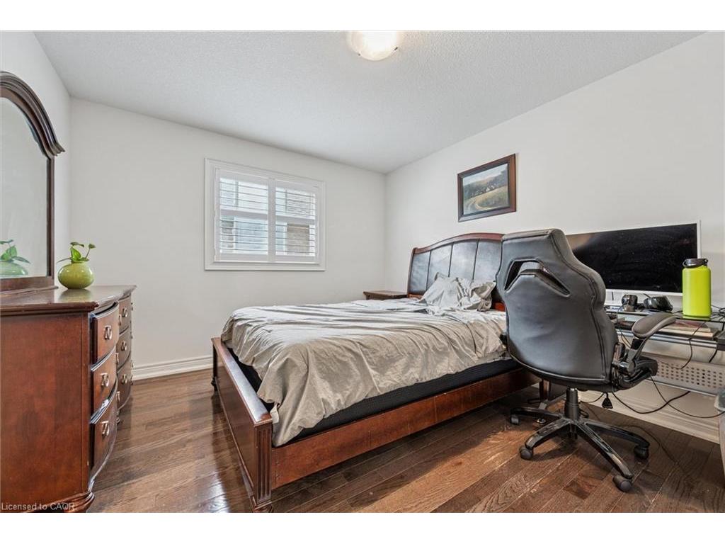 









77


Eaglecrest

Street,
Kitchener,




ON
N2K 4K1

