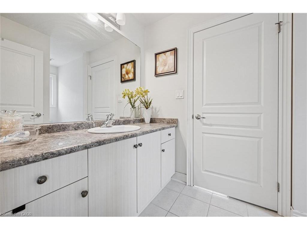









77


Eaglecrest

Street,
Kitchener,




ON
N2K 4K1

