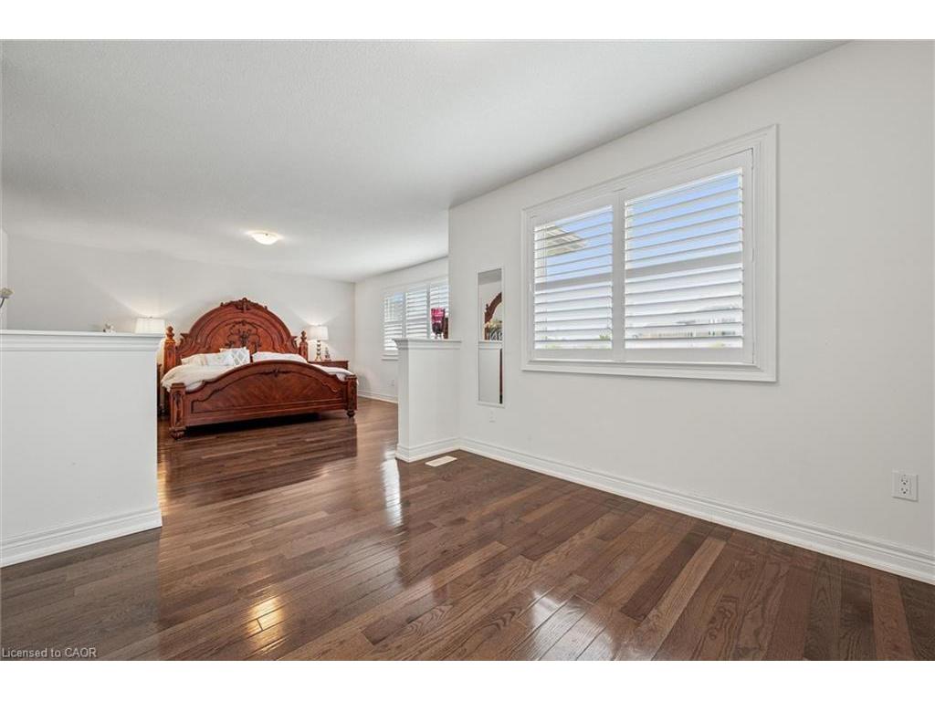 









77


Eaglecrest

Street,
Kitchener,




ON
N2K 4K1

