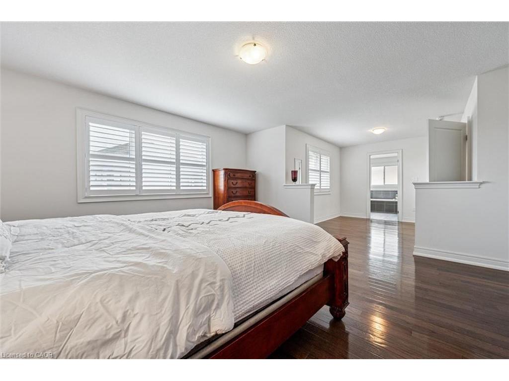 









77


Eaglecrest

Street,
Kitchener,




ON
N2K 4K1


