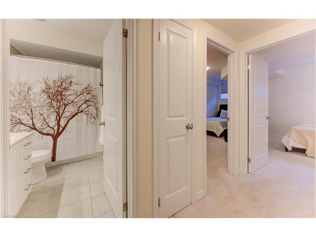 









385


Westwood

Drive, B,
Kitchener,




ON
N2M 0B5

