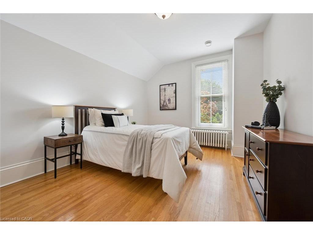 









66


Grange

Street,
Guelph,




ON
N1E 2V2

