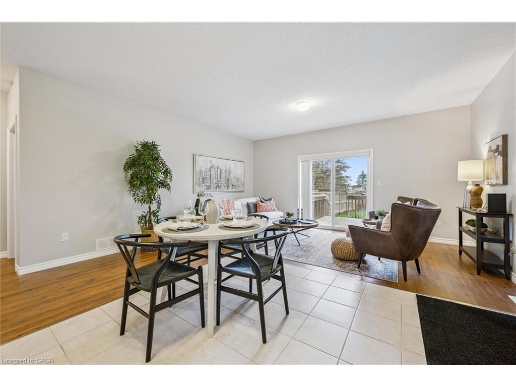 









470


Elora

Street,
Fergus,




ON
N1M 1Y8

