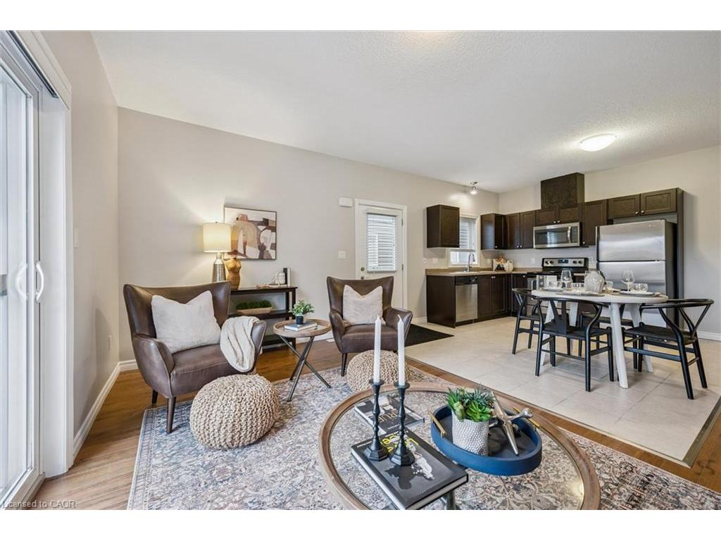 









470


Elora

Street,
Fergus,




ON
N1M 1Y8

