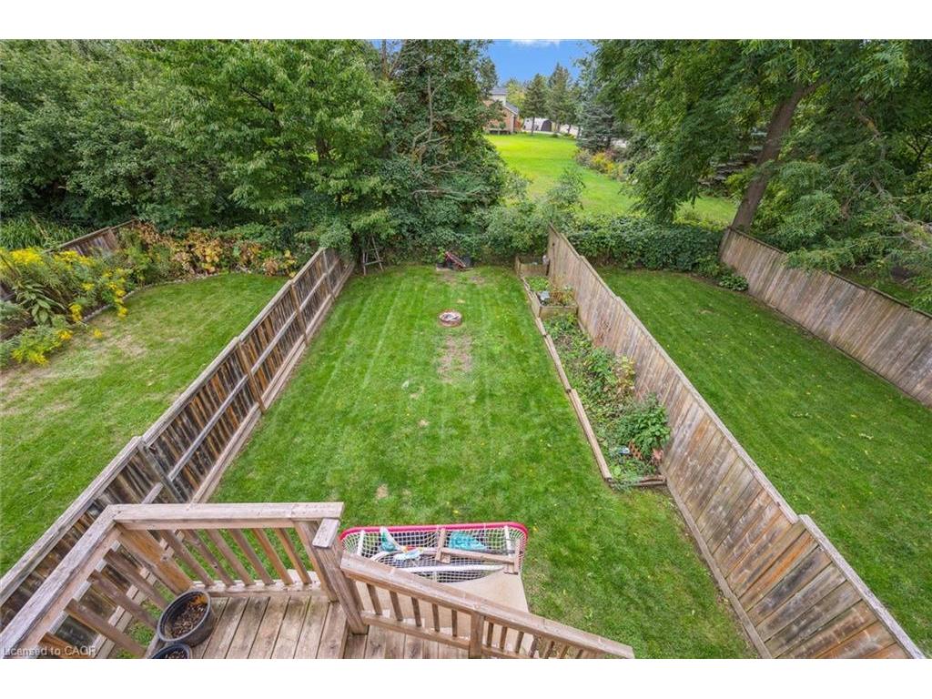 









470


Elora

Street,
Fergus,




ON
N1M 1Y8

