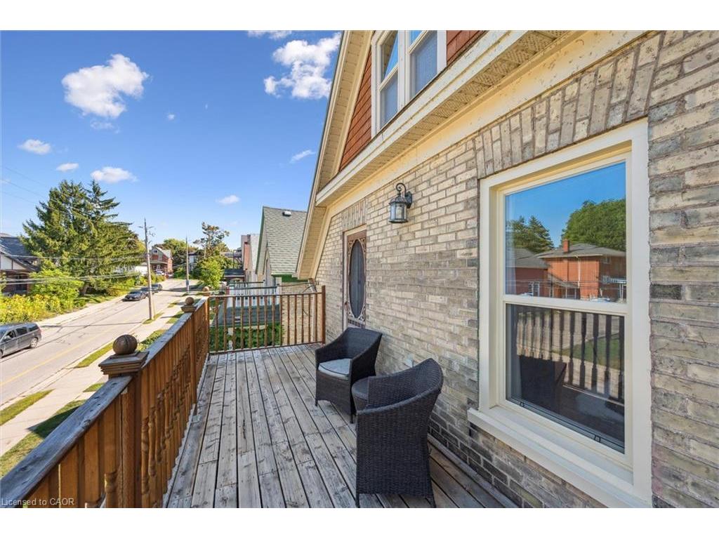 









233


Duke

Street East,
Kitchener,




ON
N2H 1B2

