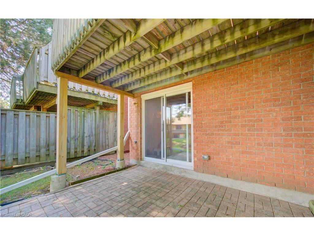 









523


Beechwood

Drive, 5,
Waterloo,




ON
N2T 2G7

