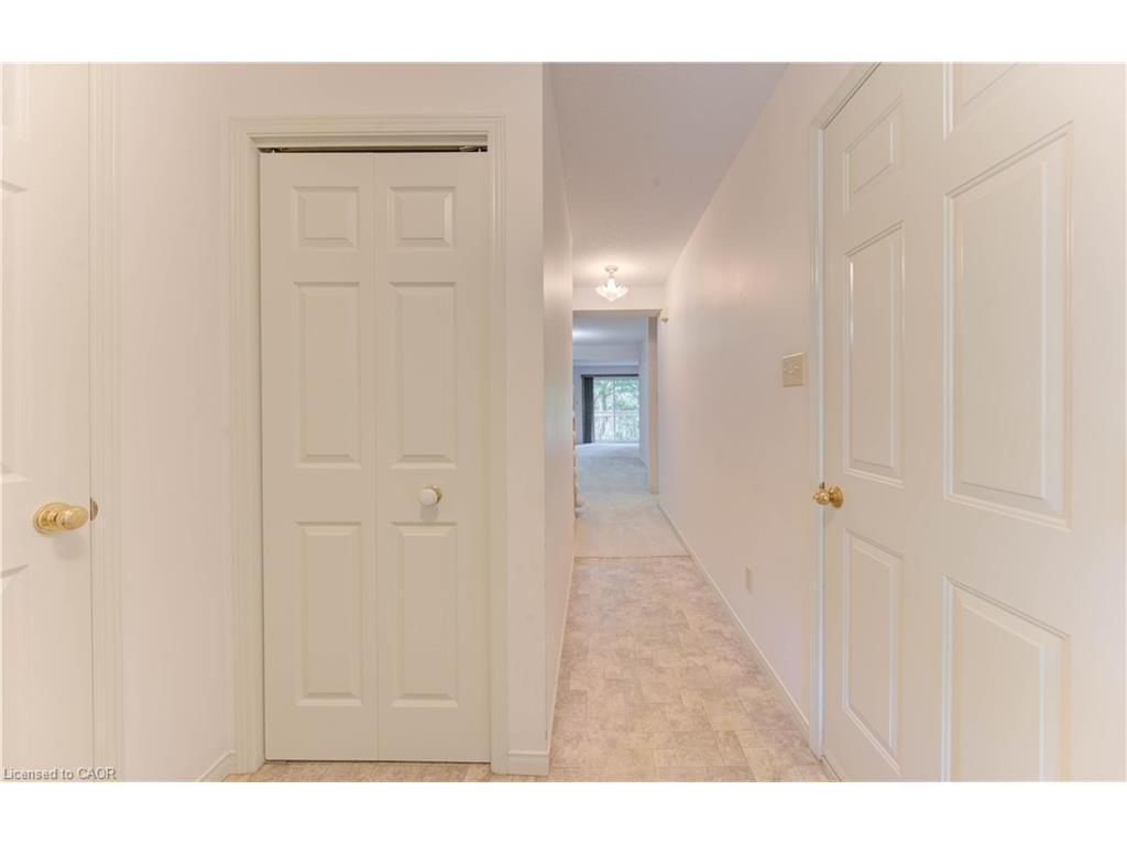 









523


Beechwood

Drive, 5,
Waterloo,




ON
N2T 2G7


