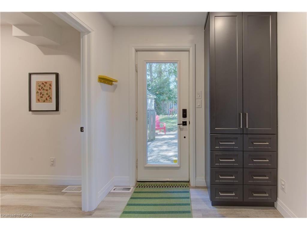 









88


Dekay

Street,
Kitchener,




ON
N2H 3T6

