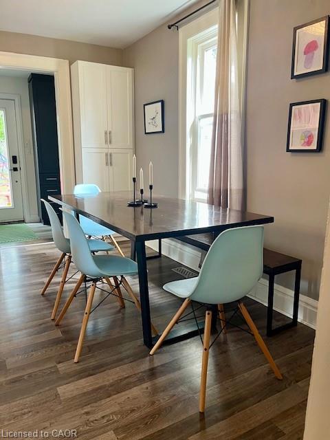 









88


Dekay

Street,
Kitchener,




ON
N2H 3T6

