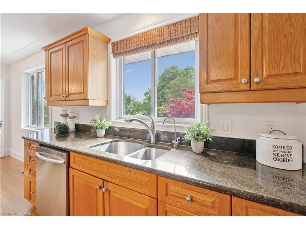









3850


Beaverdale

Road,
Cambridge,




ON
N3H 4R6


