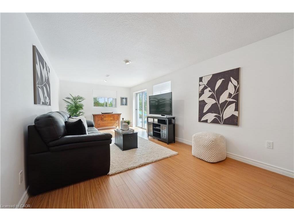 









3850


Beaverdale

Road,
Cambridge,




ON
N3H 4R6


