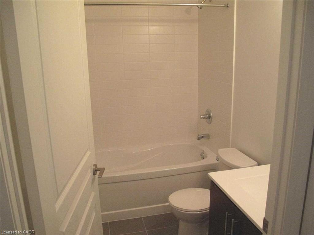 









1


Hurontario

Street, 1606,
Mississauga,




ON
L5G 0A3

