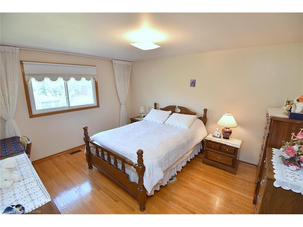 









122


Mount Albion

Road,
Hamilton,




ON
L8K 5S8

