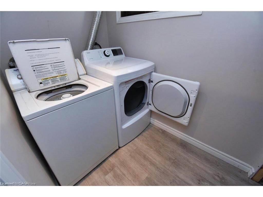 









205


Ivon

Avenue,
Hamilton,




ON
L8H 5S9

