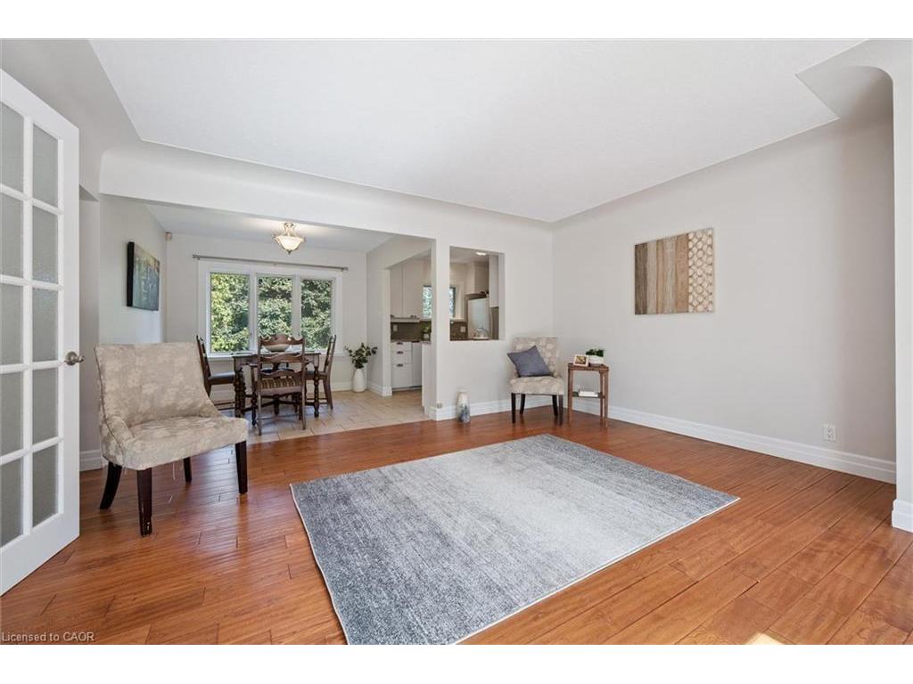 









272


Hartwood

Place,
Kitchener,




ON
N2H 6B5

